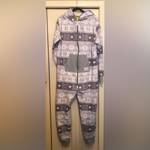 Tipsy elves snowflake onesie - Picture 1 of 7